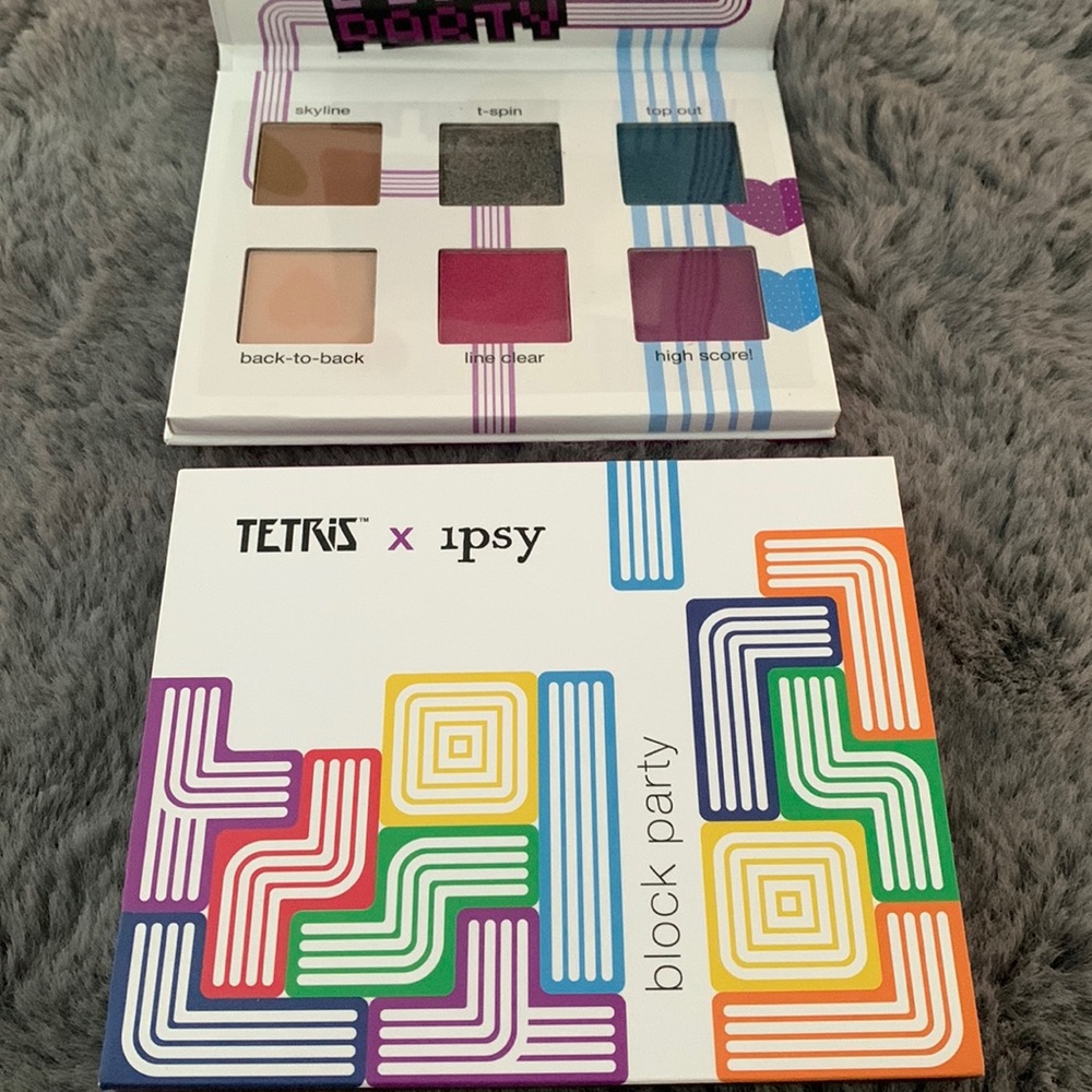 Tetris x Ipsy Eyeshadow Palette